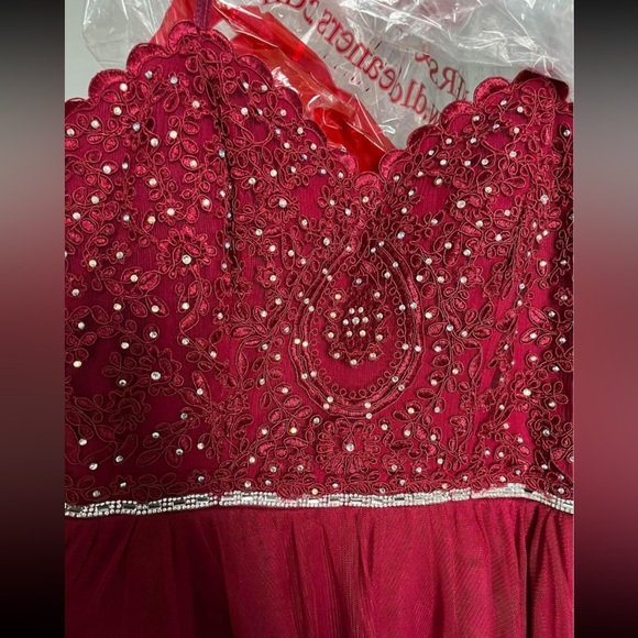 Jodi Kristopher Prom Dress - Picture 6 of 9